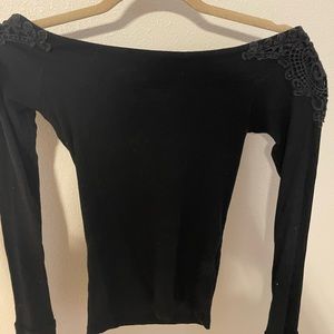 Strapless black long sleeve shirt